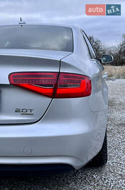 Седан Audi A4 2014 в 