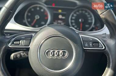 Седан Audi A4 2015 в Львове