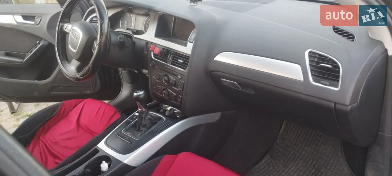 2010 Audi A4 - мініатюра 47