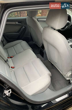 Универсал Audi A4 2012 в 
