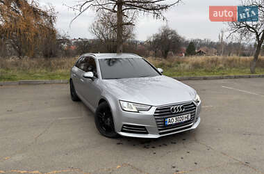 Универсал Audi A4 2016 в 