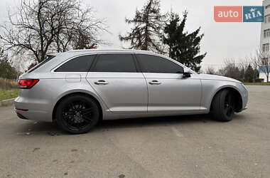 Универсал Audi A4 2016 в 