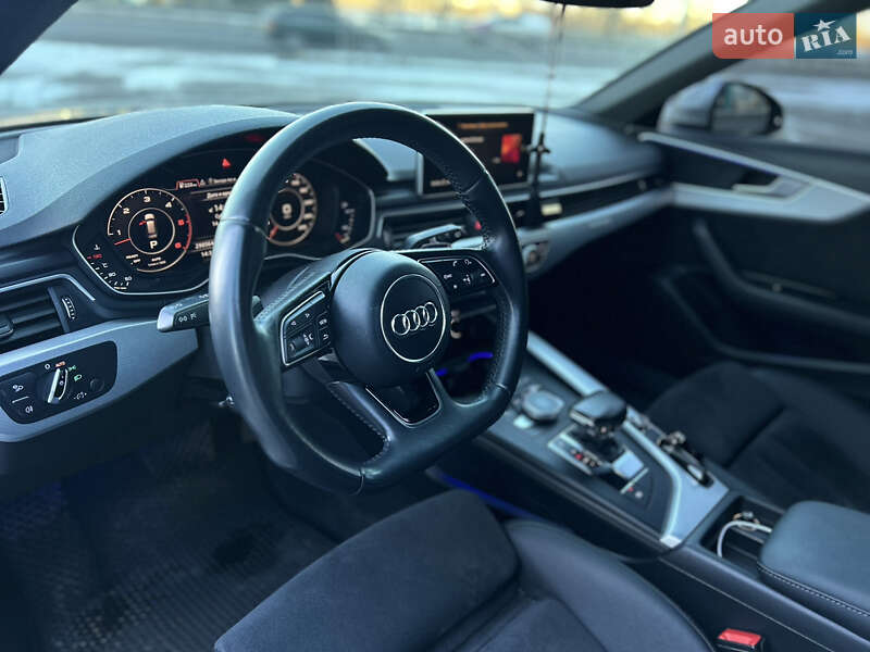 Универсал Audi A4 2016 в Днепре