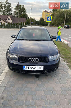 Седан Audi A4 2002 в Ивано-Франковске