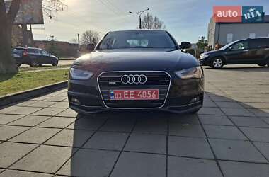 Седан Audi A4 2014 в Луцьку