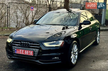 Седан Audi A4 2014 в Луцьку