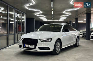 Седан Audi A4 2014 в Одессе