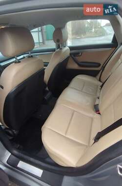 Седан Audi A4 2005 в Днепре