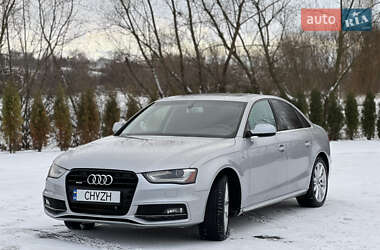 Седан Audi A4 2014 в Тернополі