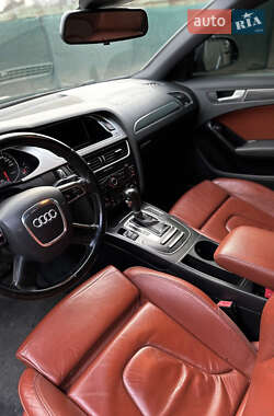 Седан Audi A4 2008 в Ужгороде