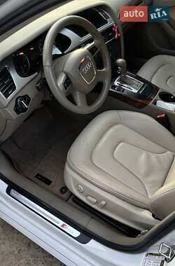 Седан Audi A4 2012 в 