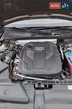Универсал Audi A4 2015 в 