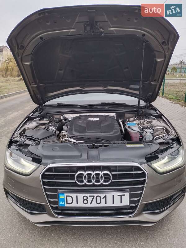 Универсал Audi A4 2015 в Харькове