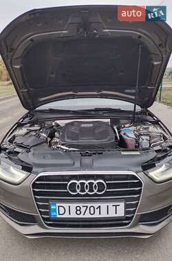 Универсал Audi A4 2015 в 