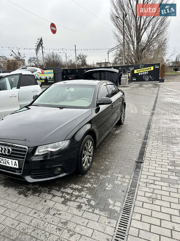 Седан Audi A4 2008 в Кременчуге