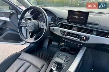 Седан Audi A4 2016 в Львове