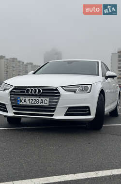 Седан Audi A4 2016 в 