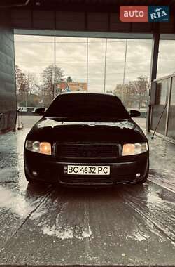 Седан Audi A4 2003 в Буську