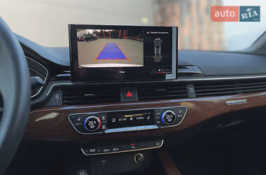 Седан Audi A4 2020 в 