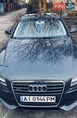 Седан Audi A4 2010 в Киеве