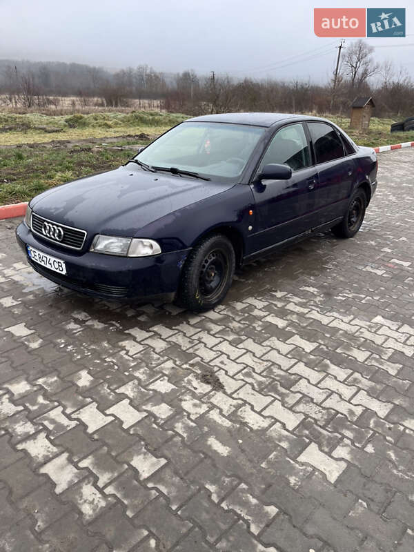 Седан Audi A4 1997 в Чернівцях