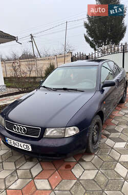 Седан Audi A4 1997 в Чернівцях