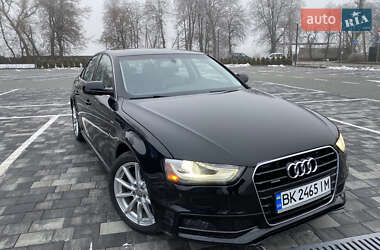 Седан Audi A4 2015 в Виннице