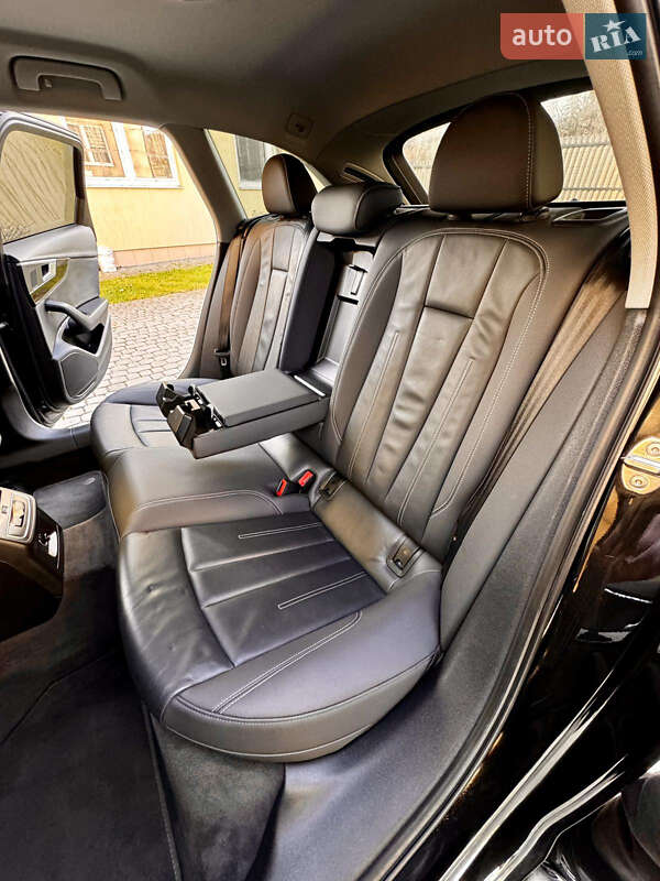 Універсал Audi A4 2019 в Києві