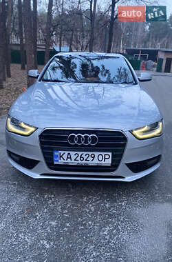 Седан Audi A4 2013 в Києві