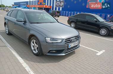 Універсал Audi A4 2012 в Нововолинську