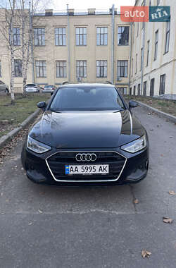 Универсал Audi A4 2019 в 