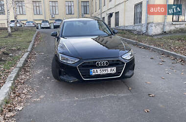 Универсал Audi A4 2019 в 