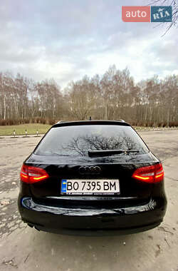 Универсал Audi A4 2012 в 