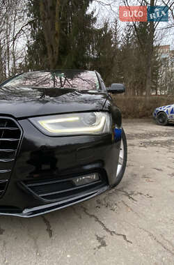 Универсал Audi A4 2012 в 