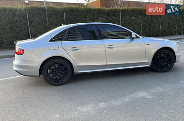 Седан Audi A4 2014 в 