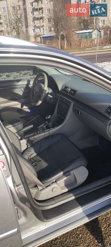 Універсал Audi A4 2003 в Коломиї