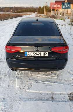 Седан Audi A4 2013 в Луцке