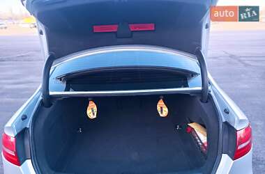 Седан Audi A4 2013 в 
