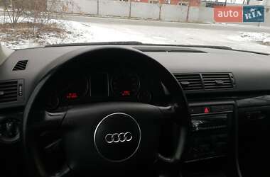 Универсал Audi A4 2002 в 