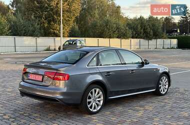 Седан Audi A4 2014 в Луцьку