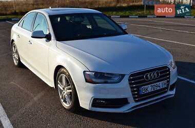 Седан Audi A4 2014 в 