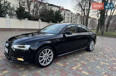 Седан Audi A4 2014 в Одесі