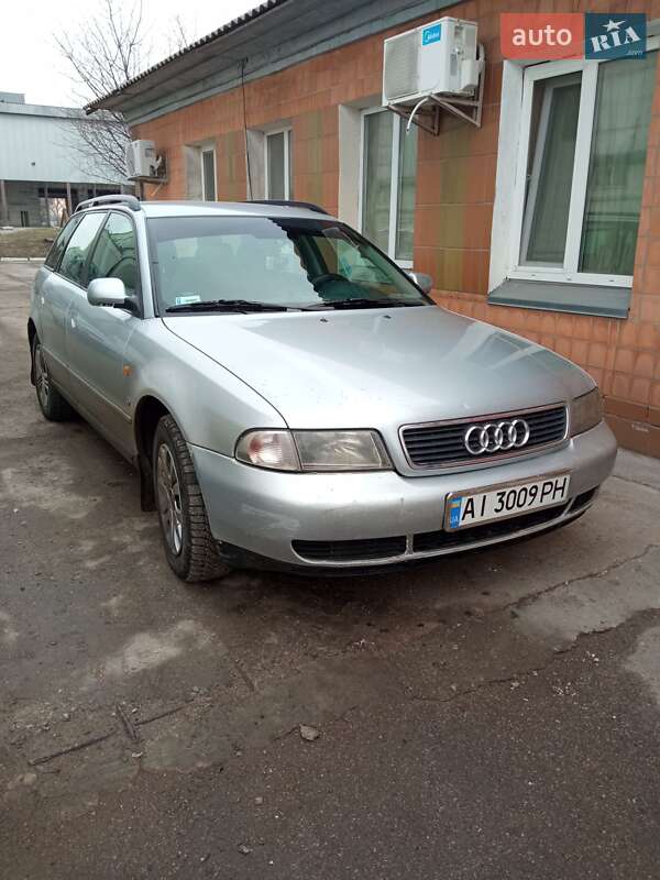 Універсал Audi A4 1997 в Миронівці