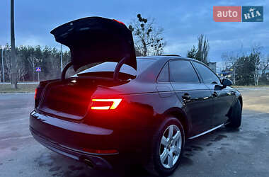 Седан Audi A4 2017 в Киеве