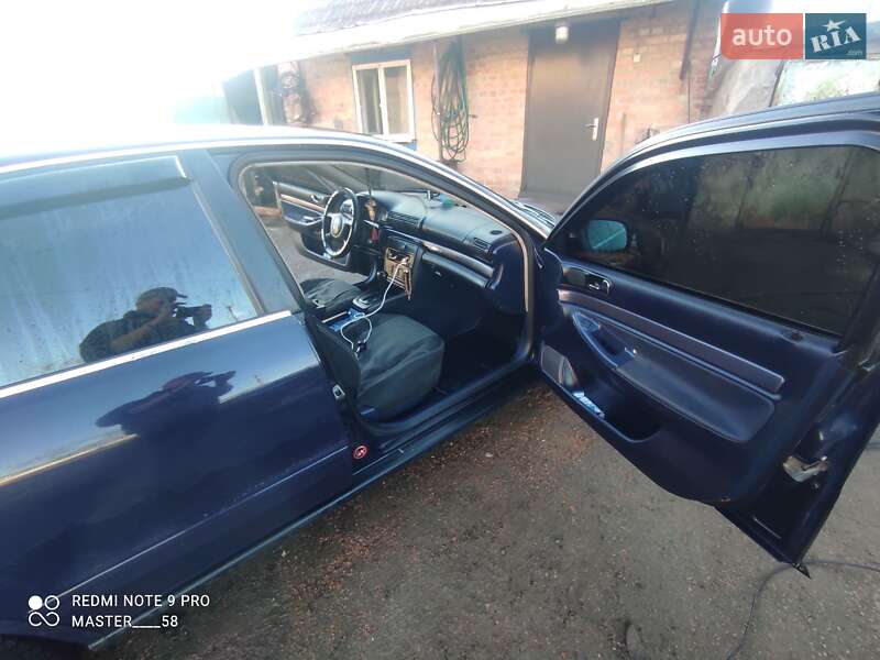 Седан Audi A4 1998 в Малой Виске