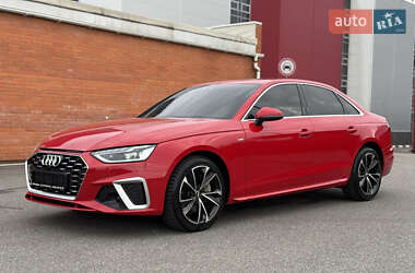 Седан Audi A4 2020 в 