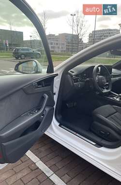 Седан Audi A4 2021 в Одессе