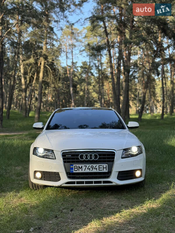 Седан Audi A4 2010 в Сумах