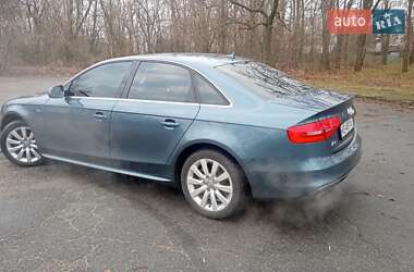 Седан Audi A4 2015 в Днепре