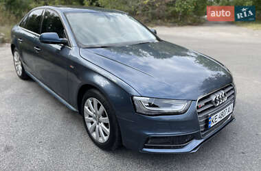 Седан Audi A4 2015 в Днепре